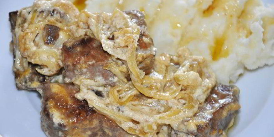 Рецепт говяжьей печени под сметанно-горчичным соусом