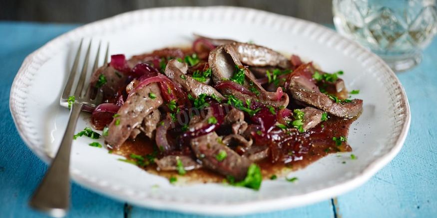 Рецепт говяжьей печени с луком в мультиварке