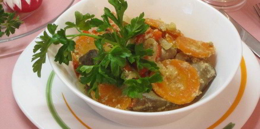 Рецепт куриной печени с овощами в духовке