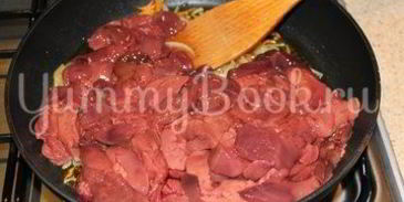 куриная печень в сливочном соусе с карри