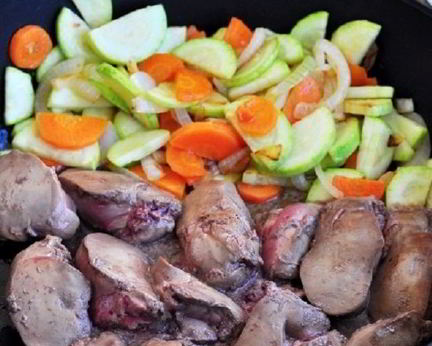 Печень с кабачками