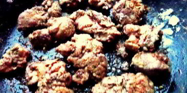 печень с луковым конфитюром