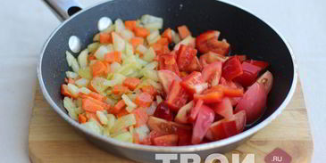 печень с овощами