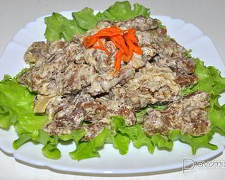 Печень в сметанно-горчичном соусе