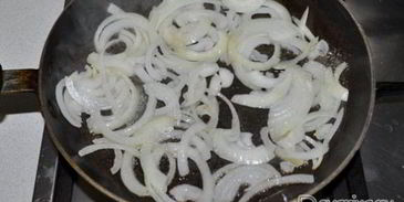 печень в сметанно-горчичном соусе