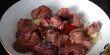 печень в соусе