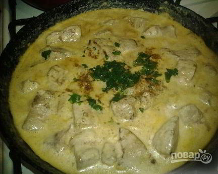 Свиная печень в сметане