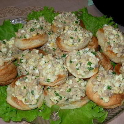 Волованы с печенью трески