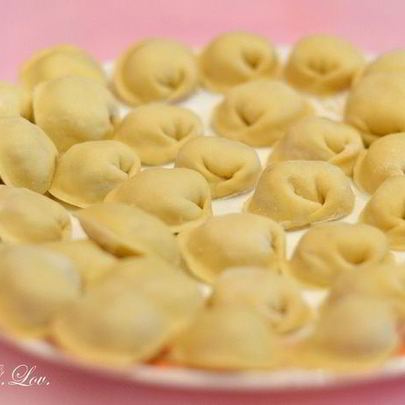 Очень вкусные пельмени по-домашнему