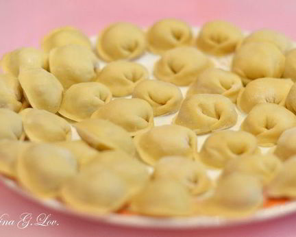 Очень вкусные пельмени по-домашнему