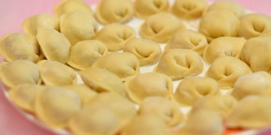 Рецепт очень вкусных пельменей по-домашнему