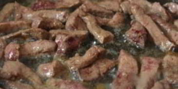 пельмени в горшочках с печенью