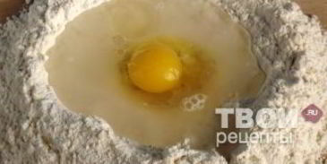 пельмени, запеченные со сметаной и сыром