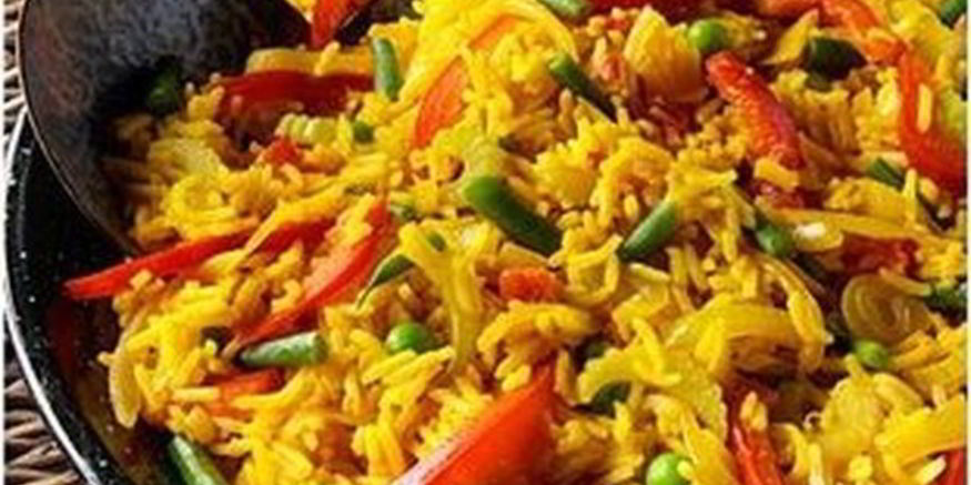 Рецепт овощной паэльи с беконом