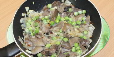 паэлья из перловой крупы и лесных грибов