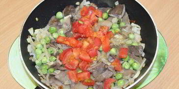 паэлья из перловой крупы и лесных грибов