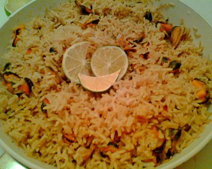 Паэлья с мидиями