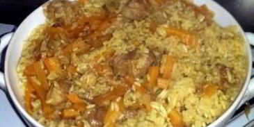 плов из свинины в утятнице