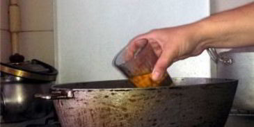 плов из свинины в утятнице