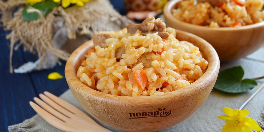 Рецепт плова на сковороде со свининой