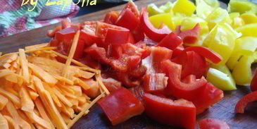 мясное рагу с соевыми бобами и орегано