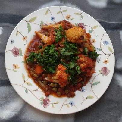 Овощное рагу с чечевицей