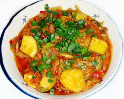 Овощное рагу с грибами, кабачками и баклажанами