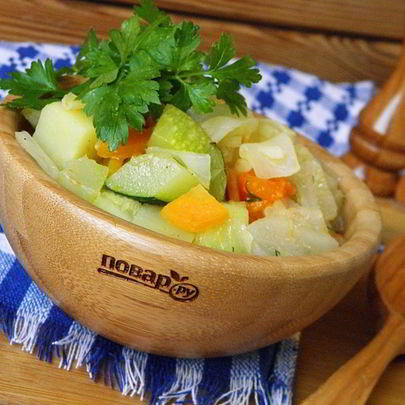 Овощное рагу в мультиварке