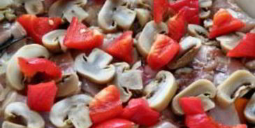 рагу из маринованного кролика с овощами и грибами