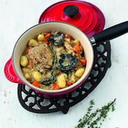 Рецепт Рагу из цесарки с шампиньонами и ньокками