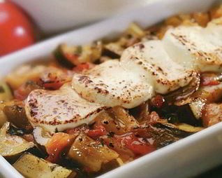 Рататуй из баклажанов, томатов и сыра