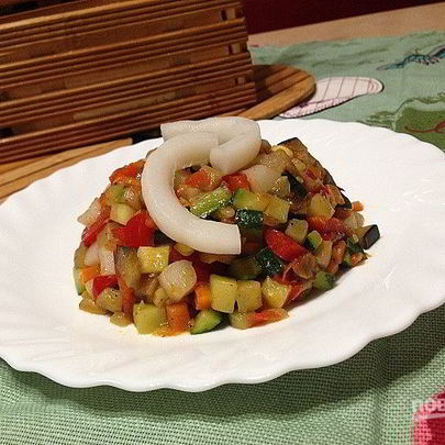 Рататуй с кальмарами