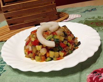 Рататуй с кальмарами