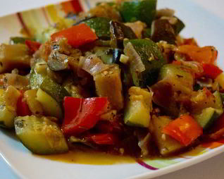 Рататуй со свининой