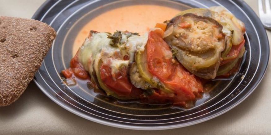 Рецепт рататуя в духовке с сыром