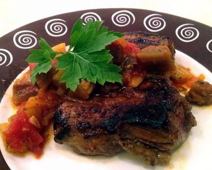 Стейк с гарниром рататуй