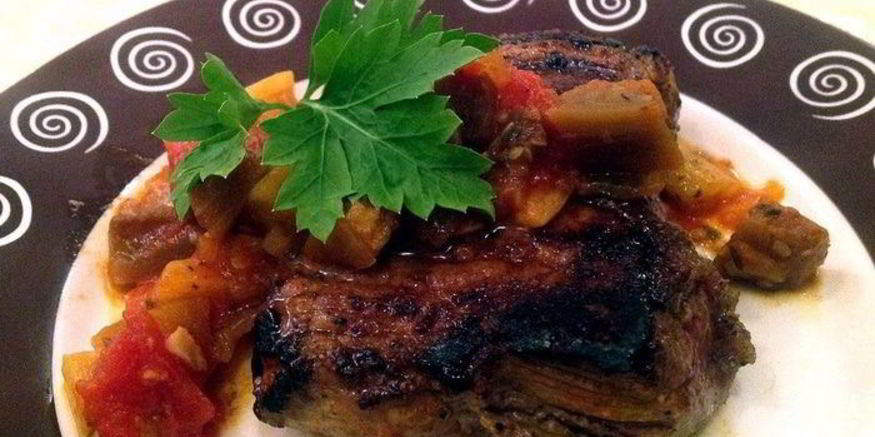 Рецепт стейка с гарниром рататуй
