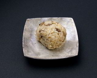 Биточки из грибного ризотто и моцареллы