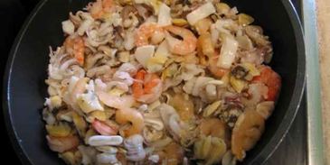 ризотто черное с дарами моря