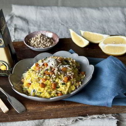 Ризотто с шафраном и сыром Джюгас