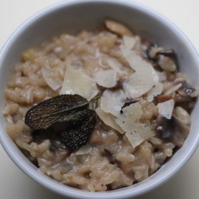 Ризотто с шампиньонами и луком