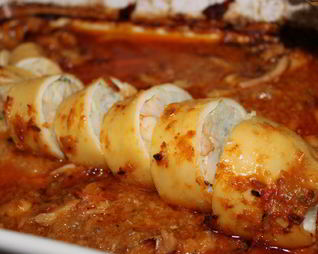 Фаршированные тушки кальмаров