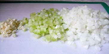 кальмары с помидорами и молодой картошкой