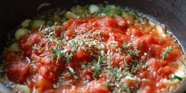 кальмары в томатном соусе