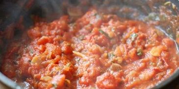 кальмары в томатном соусе