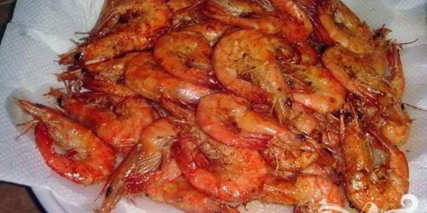 Рецепт хрустящих креветок с чесноком