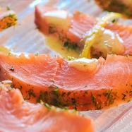 Рецепт Копченой форели в укропе с горчично-лимонным соусом