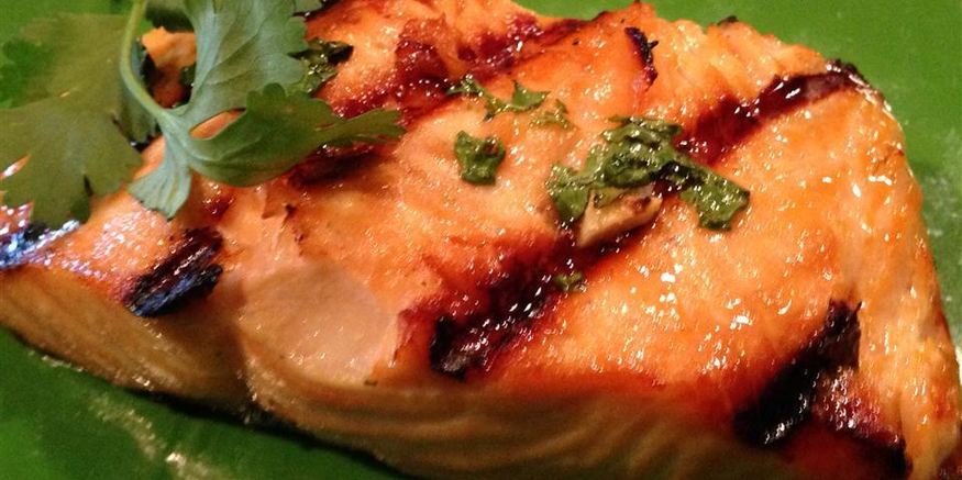 Рецепт медового лосося на гриле