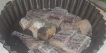 минтай под майонезом в духовке