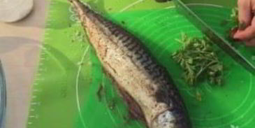 нежная и сочная скумбрия на мангале